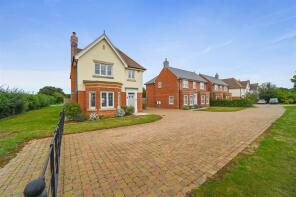 97, Harwich Road, Manningtree CO11 1NA