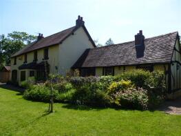 Dolphin Cottage, Kington Lane, Worcester WR7 4DH