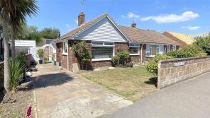 35, Western Road North, Lancing BN15 9UX