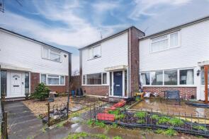 59, Carmarthen Close, Farnborough GU14 8TH