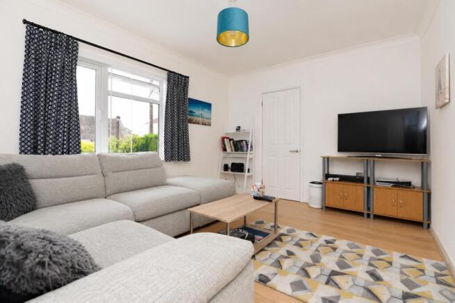 Living Room..jpg