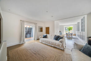 3 Primrose Cottage, Park Mews, Park Lane, Godden Green, Sevenoaks TN15 0JS