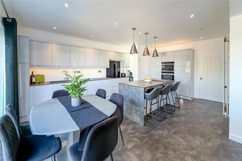 Brocket Road, Welwyn Garden City, Hertfordshire, AL8