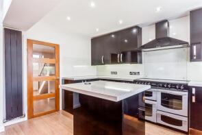 57, Elsicker Lane, Warmfield, Wakefield WF1 5TW