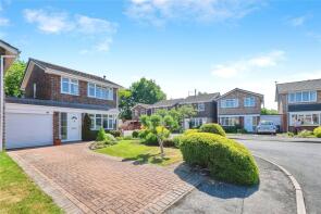 29, Winchester Close, Lichfield WS13 7SL