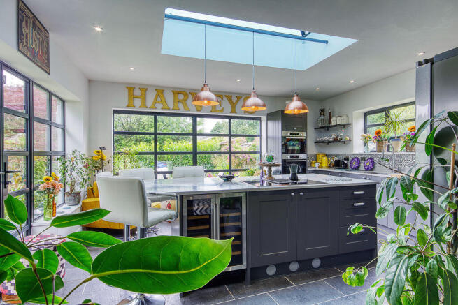 Kitchen/Breakfast Room