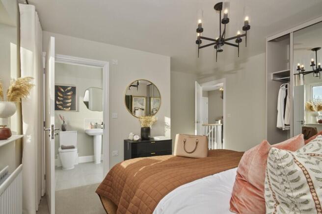 Redstart Bedroom 1 with Ensuite