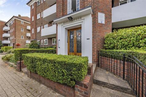 Marlborough House, Sheen Road