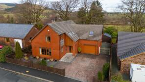 15, Tai Cae Mawr, Llanwrtyd Wells LD5 4RJ
