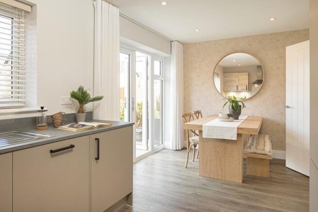 kitchen / dining room