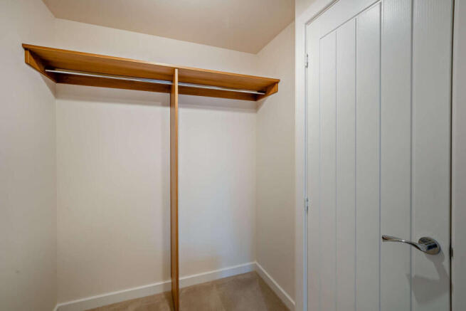 Walk-in wardrobe