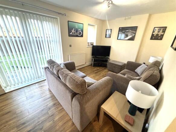 LOUNGE AREA.jpeg