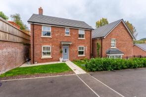 10, Rhodfa Owain Glyndwr, Llanfoist, Abergavenny NP7 9EJ