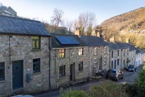 3, Bath Row, Clydach NP7 0NF