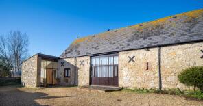 Old Barn House, Station Road, Newport PO30 4NJ