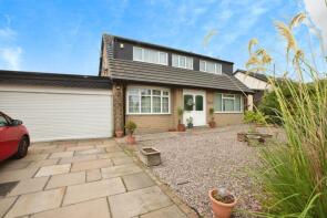 6, Hoarstones Avenue, Burnley BB12 9DZ