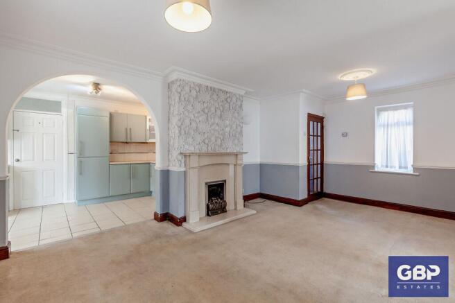 Living/Dining Room