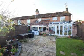 2, Lindum Cottages, Main Street, Nottingham NG14 7JT