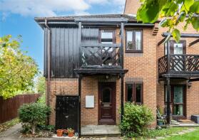 107, Roebuck Court, Didcot OX11 8US