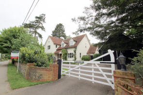Fourwinds, Police Row, Royston SG8 9QE
