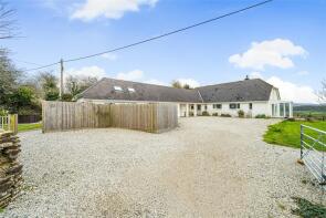 Tull Lawr, Tregaswith Road, Tregaswith, Newquay TR8 4HY