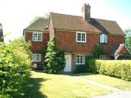 2, Wallcrouch Farm Cottages, High Street, Wadhurst TN5 7JH