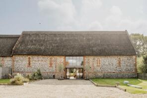 Fox Barn, Winspur Barns, North Walsham Road, Cromer NR27 9LF