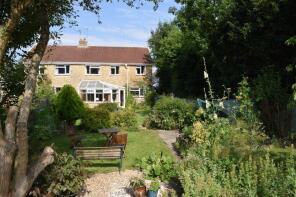 10, Manor Close, Beaminster DT8 3HA