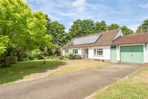 Cotlake, North End, Creech St Michael, Taunton TA3 5ED