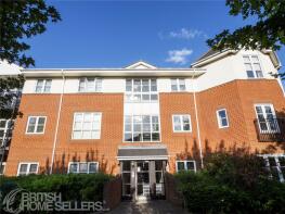12, St Kathryns Place, Deyncourt Gardens, Upminster RM14 1TW
