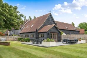 The Stables, Park Farm Barns, Hockliffe Road, Leighton Buzzard LU7 9QA