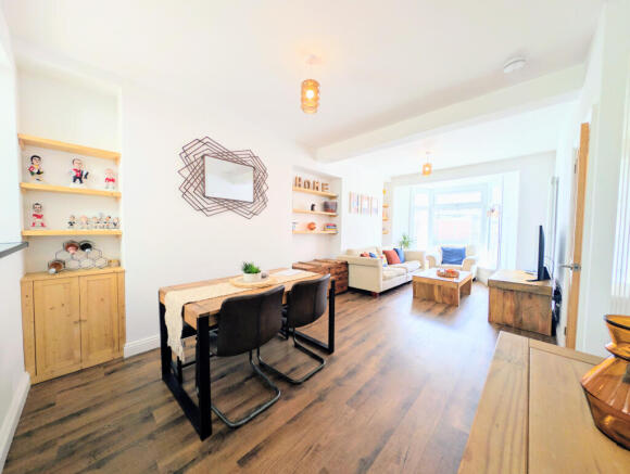 Lounge/Diner