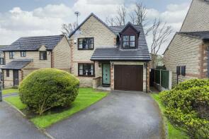 4, Botham Fields, Milnsbridge, Huddersfield HD3 4PJ