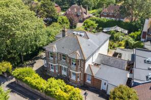Sunny Croft, The Street, Bramber BN44 3WE