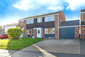 48, Beechwood Avenue, Royston SG8 6BW