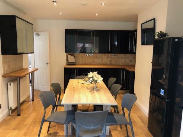 33 Cotton Ln - kitchen_dining .jpeg