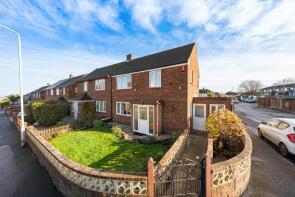 72, Cruden Road, Gravesend DA12 4HD