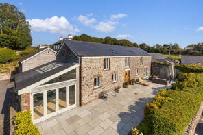 The Barn, Hillfield Village, Bugford Cross To Yeomans, Dartmouth TQ6 0FA