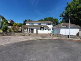 12 Pen-y-bryn, Castle Precinct, Llandough, Cowbridge CF71 7LX