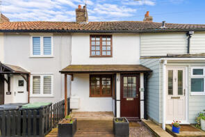 21, Queens Head Yard, The Street, Sheering, Bishop's Stortford CM22 7LN