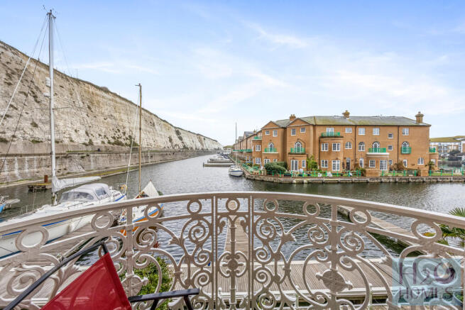 Mariners Quay, 11...