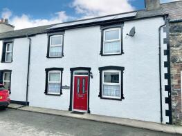 Preswylfa, Eglwysbach Road, Colwyn Bay LL28 5UD