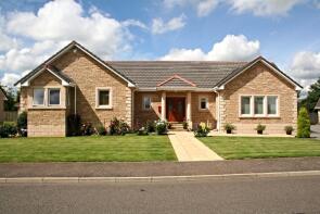 2, Kellieside Park, Kinross KY13 0NR