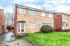 25, Meadow Rise, Towcester NN12 8AP