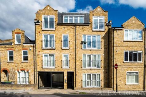 Mount Pleasant Crescent, Crouch Hill