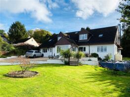 Charnwood, Cooks Lane, Axminster EX13 5SQ