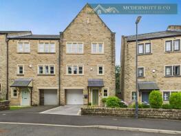 32, Rimmon Close, Oldham OL3 7FN