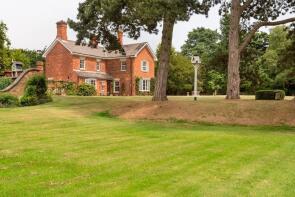 Cross Hayes House, Cross Hayes, Maker Lane, Hoar Cross DE13 8QR