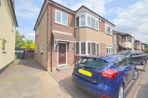 9, Franmil Road, Hornchurch RM12 4TR