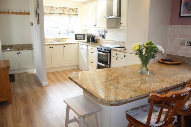 Fitted Breakfast Kitchen